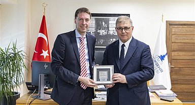 Başkan Tugay, AB Türkiye Delegasyonu Başkan Yardımcısı Vilcinskas ile görüştü