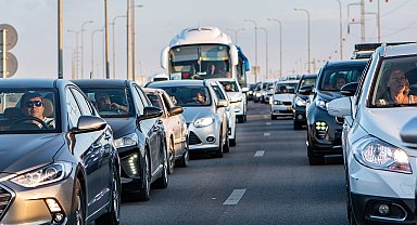 Bayramda, otoyollardan 8 milyon 425 bin araç geçiş yaptı