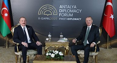 Cumhurbaşkanı Erdoğan, Azerbaycan Cumhurbaşkanı Aliyev ile görüştü