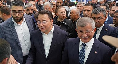 Davutoğlu ve Babacan, Konya Tarım Fuarını ziyaret etti