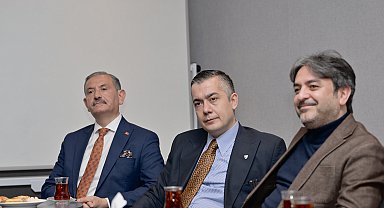 Esenyurt Belediye Başkan Vekili Aksoy, sanayi kuruluşlarını ziyaret ediyor
