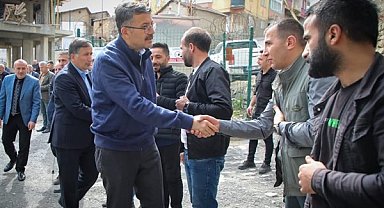 Hakkari Valisi Çelik’ten taziye ziyareti