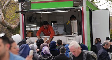 İstanbul'da meydana gelen depremler sonrası vatandaşlara yönelik çalışmalar düzenlendi