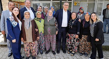 İzmir Büyükşehir Belediye Başkanı Tugay, tarım üreticileriyle bir araya geldi