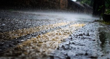 Meteoroloji'den kuvvetli rüzgar ve yağmur uyarısı