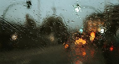 Meteoroloji’den kuvvetli yağış ve rüzgar ile zirai don uyarısı