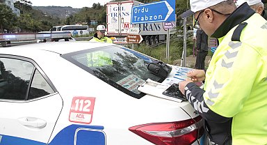 Ordu'da U1 Uygulama Noktasında durdurulan araçta 150 kilogram kaçak tütün ele geçirildi