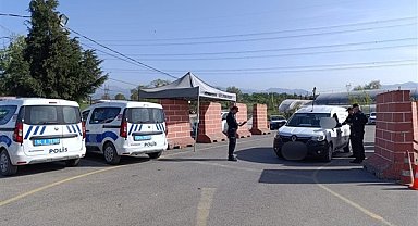 Sakarya'da 36 yıl 3 ay 14 gün kesinleşmiş hapis cezası bulunan şahıs yakalandı