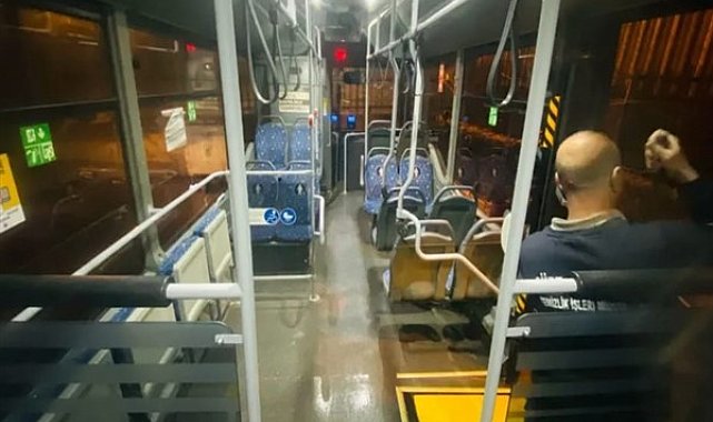 Siirt'te şehir içi toplu taşıma araçlarının temizliğine yönelik çalışmalar sürüyor