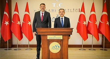 Şırnak Valisi Ekici’den Hakkari Valisi Çelik’e ziyaret