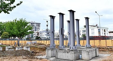 Yeni Girne Üst Geçidi ilerliyor