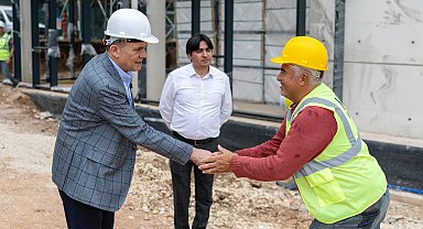 Yenişehir Belediye Başkanı Özyiğit, kültür kompleksi projelerini yerinde inceledi