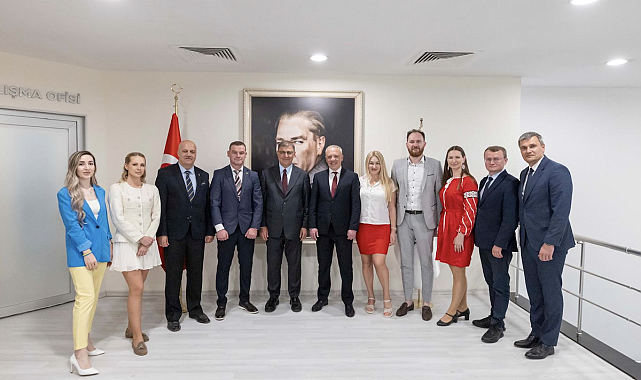 İzmir’e 3 ülkeden resmi ziyaret