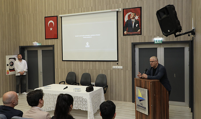 Karamürsel'de meclis üyelerine kentsel dönüşüm eğitimi verildi