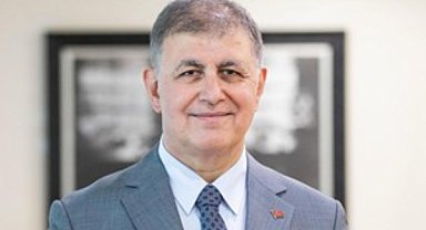 Başkan Tugay, Örnekköy’deki kentsel dönüşüm alanını ziyaret etti