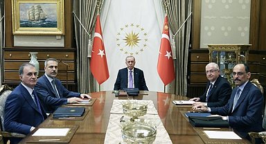 Cumhurbaşkanı Erdoğan’ın başkanlığında güvenlik toplantısı gerçekleştirildi