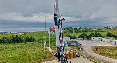 DeltaV iki kademeli hibrit roket sistemi rekor kırdı