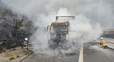 Erzin Otobanı'nda araç yangını
