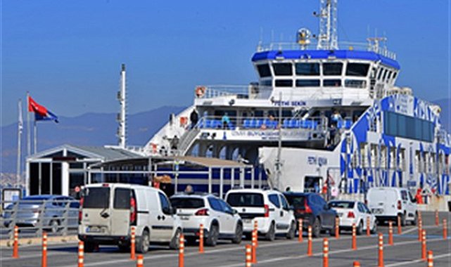 İzmir’de feribot sefer ve ücret tarifesine düzenleme