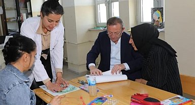 Kars Valisi Polat'tan Dede Korkut Özel Eğitim Meslek Okulu'na ziyaret
