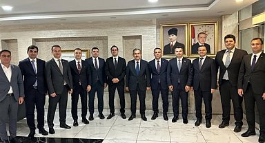 Vali Yardımcısı ve Kaymakamlar, Şırnak Valisi Ekici’ye ziyaret