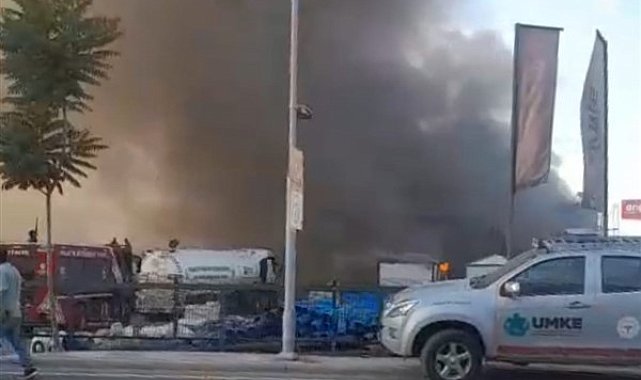 Malatya'da alışveriş merkezinde yangın