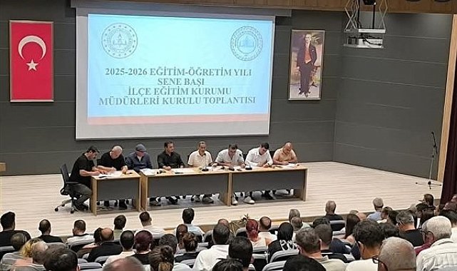 Antakya'da İlçe Eğitim Kurumları Müdürleri Toplantısı gerçekleştirildi