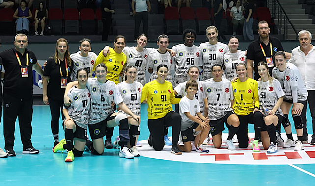 Bursa Kadın Hentbol Takımı finalde