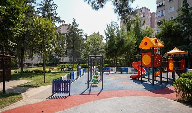 Cemal Süreya Parkı baştan aşağı yenilendi
