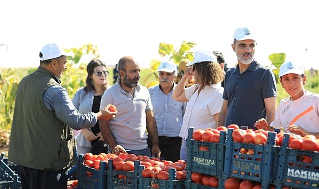 Eşbaşkan Dündar, tarım işçilerini ziyaret etti