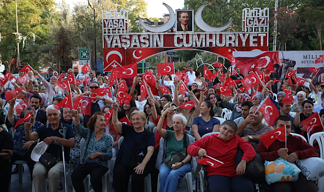 İzmit’te 30 Ağustos Zafer Bayramı Kutlamaları
