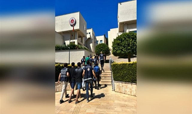 Marmaris'te göçmen kaçakçılığı ile mücadele kapsamında 1 organizatör şahıs yakalandı