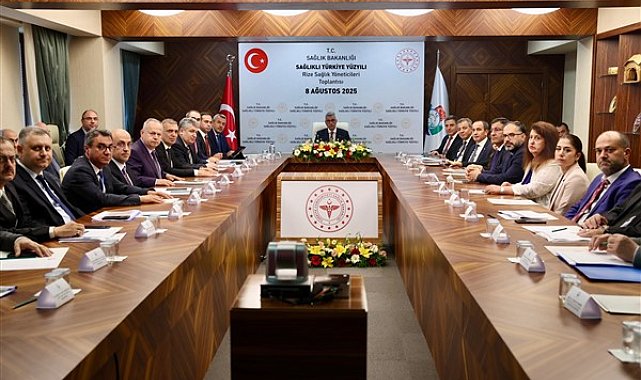 Sağlık Bakanı Memişoğlu, Rize’de