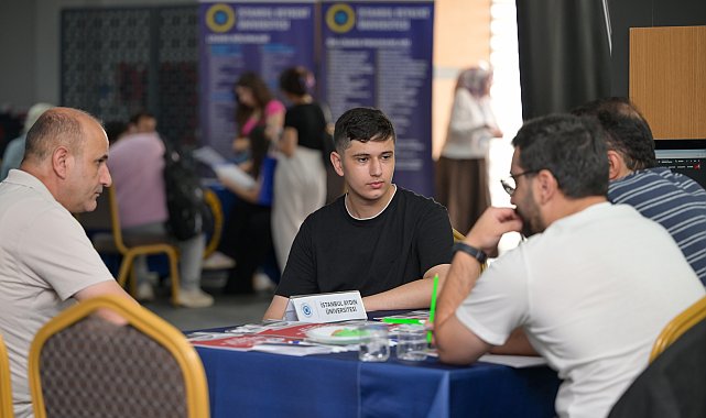 Üniversite Tercih ve Tanıtım Fuarı, Esenyurtlu gençleri üniversitelerle buluşturdu