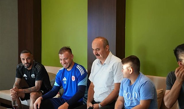 Vali Canalp’ten Bolu Kampı’nda Batman Petrolspor’a moral ziyareti