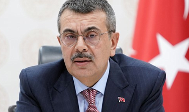 Bakan Tekin, Bakü'nün kurtuluşunun yıl dönümünü kutladı