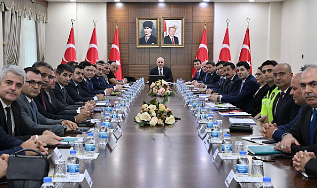 Diyarbakır'da yeni eğitim yılı toplantısı yapıldı