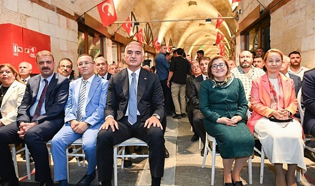 Gaziantep'te depremde zarar gören tarihi yapılar yeniden açıldı