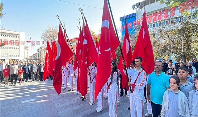 Karaman yeni eğitim-öğretim yılını kutlamayla karşıladı