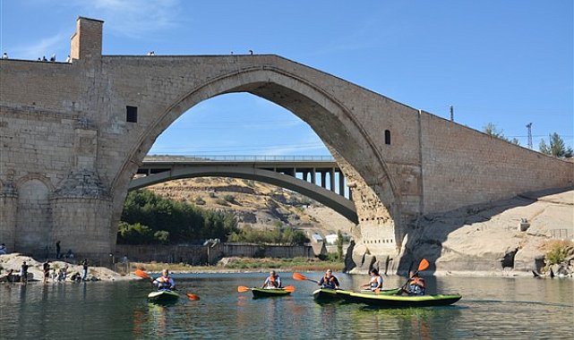 Malabadi Köprüsü’nde spor etkinliği