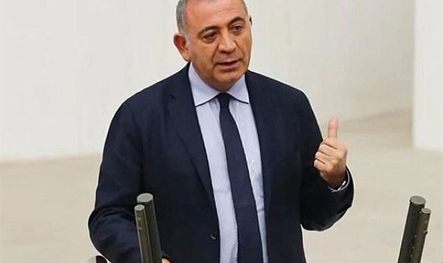 Tekin: İhraç kararlarıyla bizi susturamazsınız