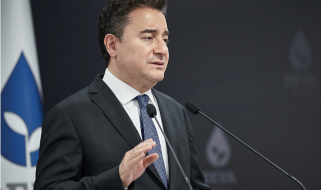 Babacan: Gençlerde büyük bir umutsuzluk görüyorum