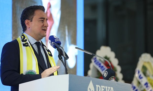 Babacan: Nereye gideceğimizi, kimi selamlayacağımızı size mi soracağız kardeşim?
