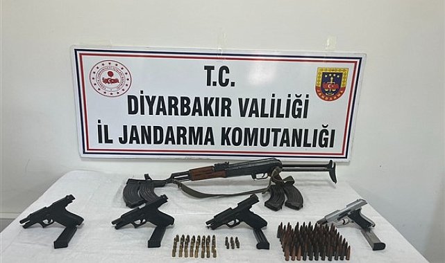 Diyarbakır’da ruhsatsız silah ve mühimmat operasyonu