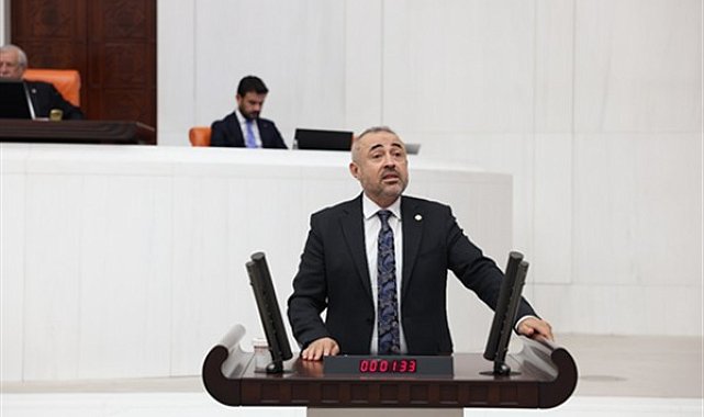 Karatutlu: Dulkadiroğlu tozla boğuşurken şimdi çamur bataklığına dönüştü