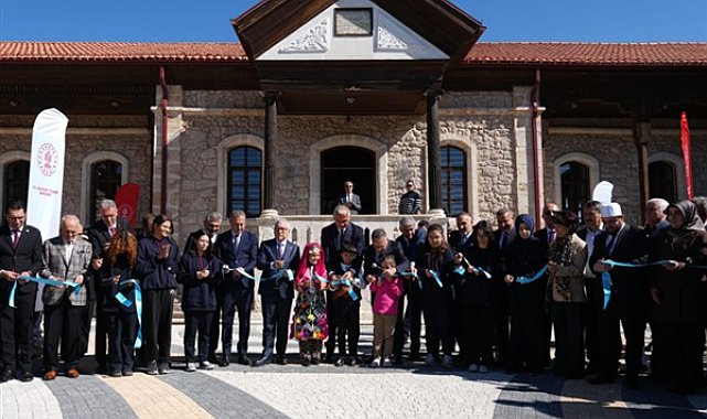 Sivas Numan Efendi Halk Kütüphanesi açıldı