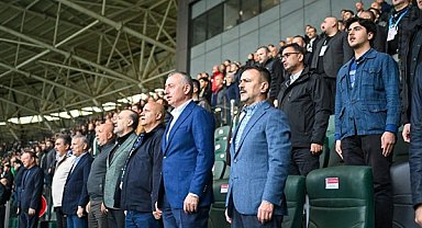 Vali Aktaş, Kocaelispor ile Alanyaspor karşılaşmasını izledi