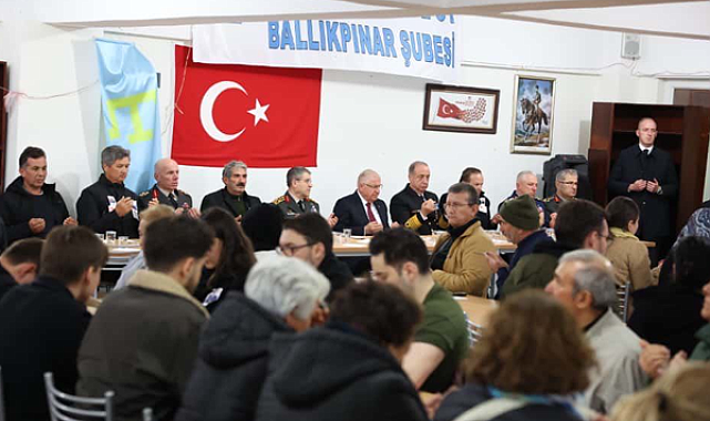 Bakan Güler’den şehit askerin evine taziye ziyareti