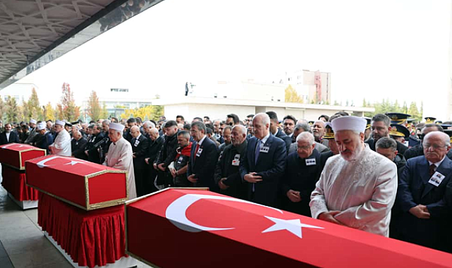 Bakan Güler, şehit askerlerin cenaze törenine katıldı