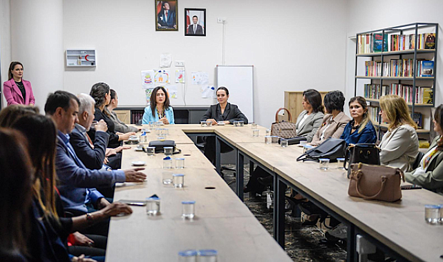 Bayraklı’da başkan eşleri buluşması